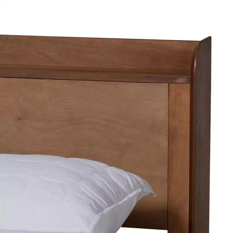 Lit plateforme en bois Decker avec station de charge Noyer marron - Baxton Studio
