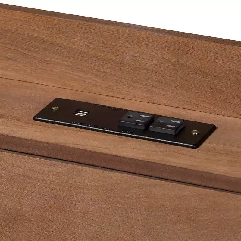 Lit plateforme en bois Decker avec station de charge Noyer marron - Baxton Studio