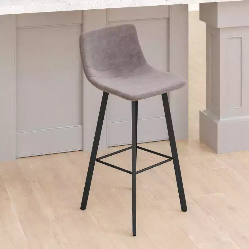 Lot de deux tabourets de bar modernes Emma et Oliver de 76 cm, revêtus de tissu, avec cadres en métal mat et patins de sol en plastique