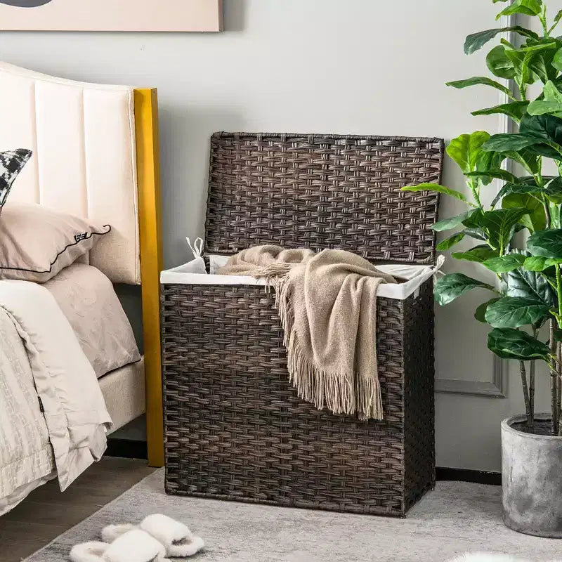 Costway Panier à linge à 3 sections de 110 L avec couvercle et poignée en rotin PE avec sac de doublure