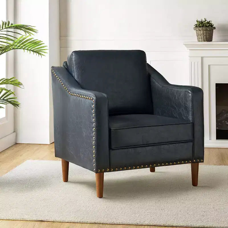Fauteuil en cuir végétalien de transition Bonita avec coussin de siège amovible et garnitures cloutées | ART OF LIVING DESIGNS