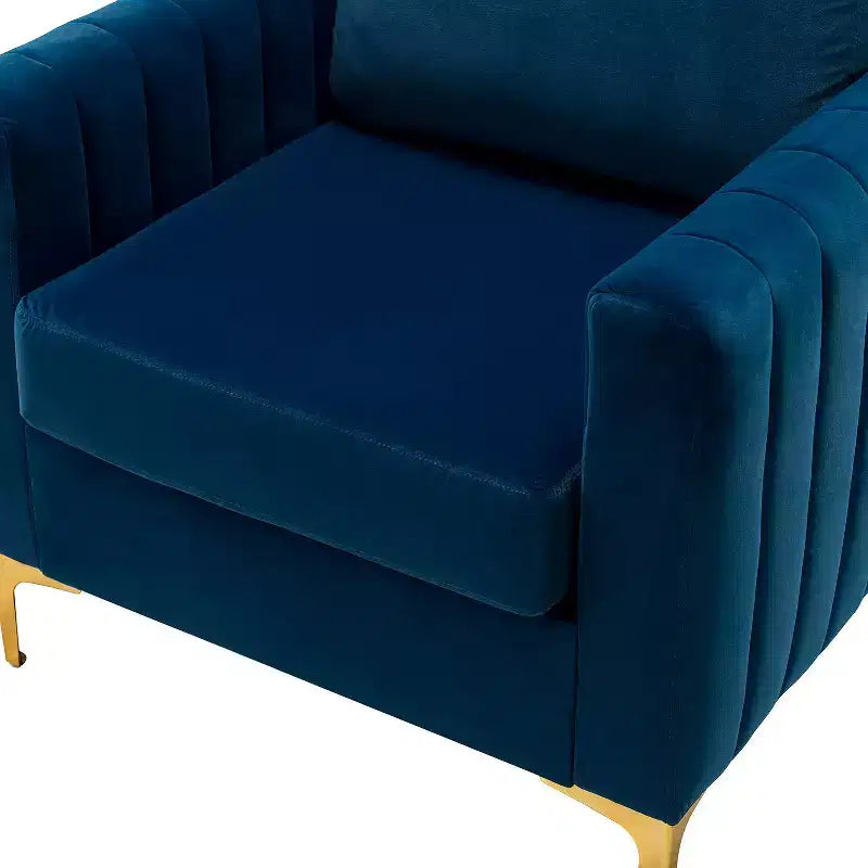 Lot de 2 fauteuils club contemporains Iapygia capitonnés en bois avec pieds en métal pour chambre à coucher | ART OF LIVING DESIGNS