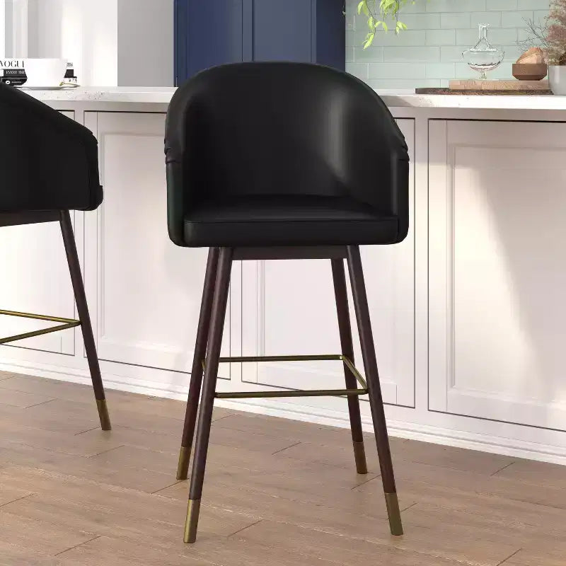 Tabouret de bar rembourré Emma et Oliver avec cadre en bois – Lot de 2