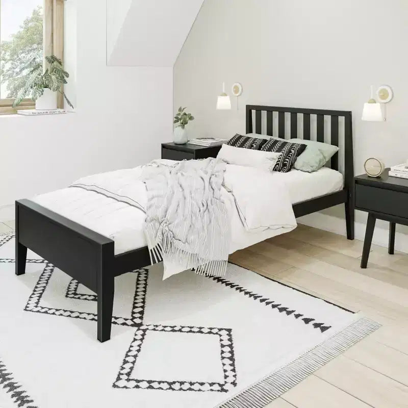 Cadre de lit double scandinave Max & Lily, plateforme de lit en bois massif avec tête de lit