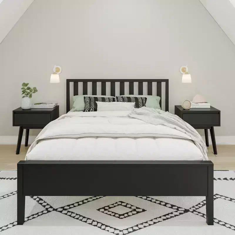 Lit plateforme scandinave double Max & Lily, en bois massif avec tête de lit pour enfants