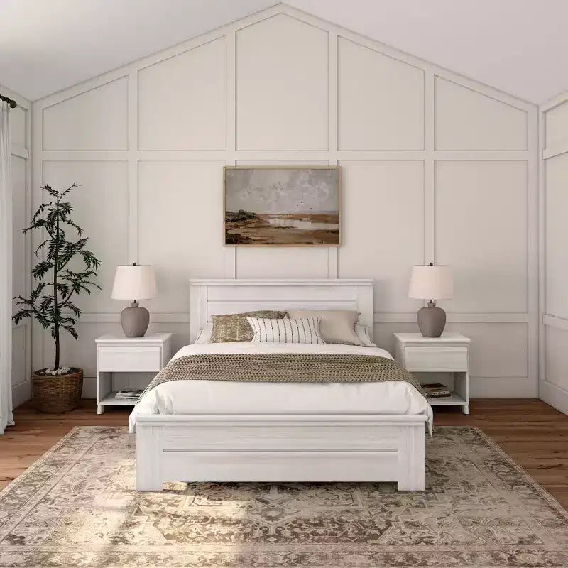 Lit queen en bois massif avec tête de lit à panneaux modèle Farmhouse Plank+Beam