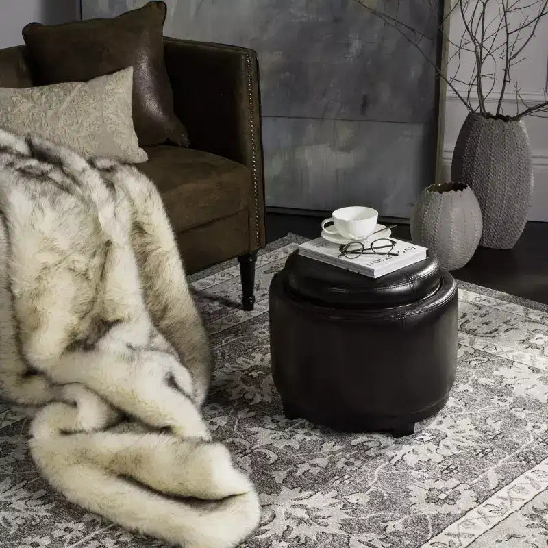 Plateau rond Chelsea Ottoman - HUD8232 - Safavieh Couture