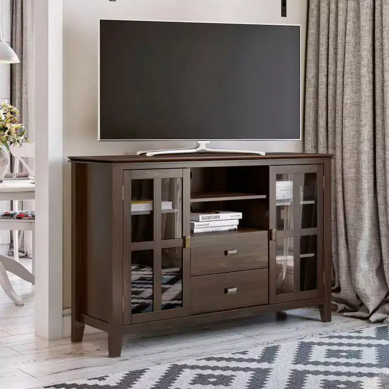 Meuble TV haut Stratford en bois massif pour téléviseurs jusqu'à 55 pouces - WyndenHall