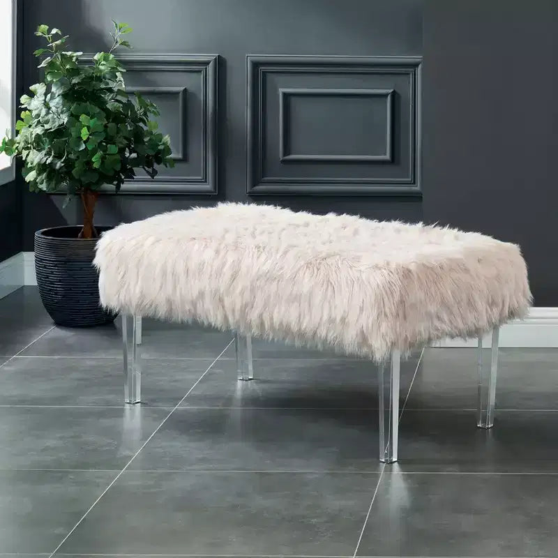 Banc glamour 42 po Korbin en fausse fourrure - HOMES: Inside + Out