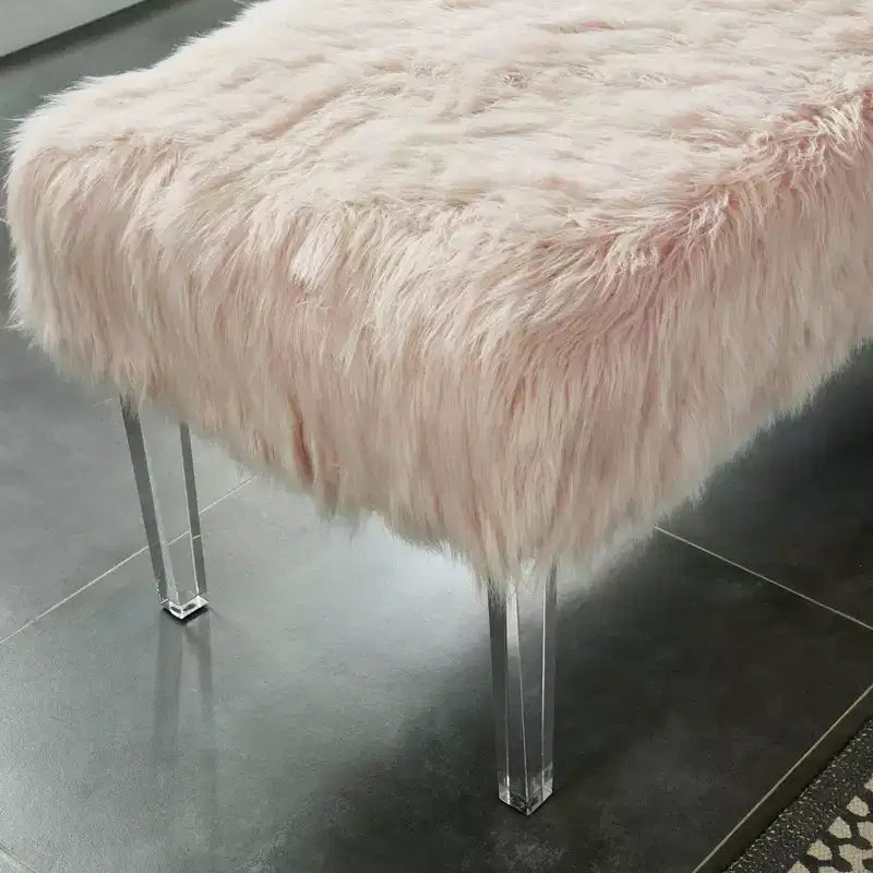 Banc glamour 42 po Korbin en fausse fourrure - HOMES: Inside + Out