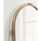 Miroir mural moderne en acrylique Arceo 22x34 Kate & Laurel All Things Decor