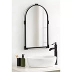 Miroir mural moderne en acrylique Arceo 22x34 Kate & Laurel All Things Decor