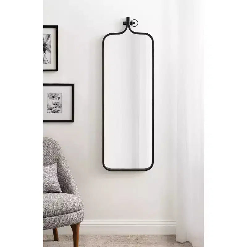Miroir mural encadré Yitro de Kate & Laurel All Things Decor
