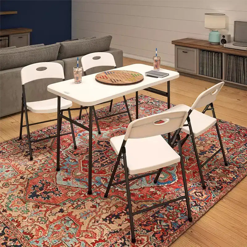 Chaise pliante en résine pleine Cosco
