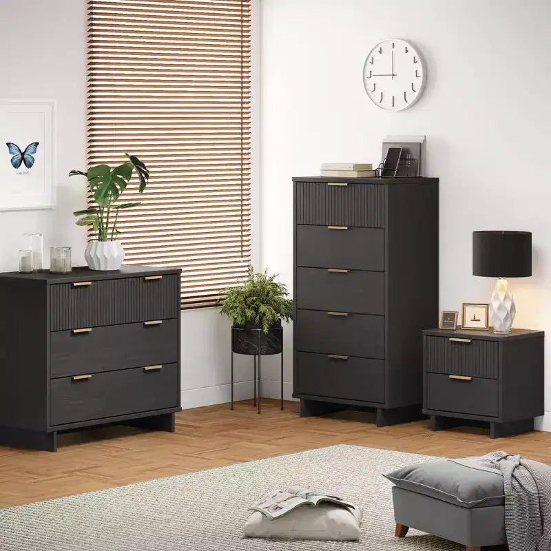 Ensemble de chambre à coucher 3 pièces Manhattan Comfort Granville : commode étroite, commode et table de chevet