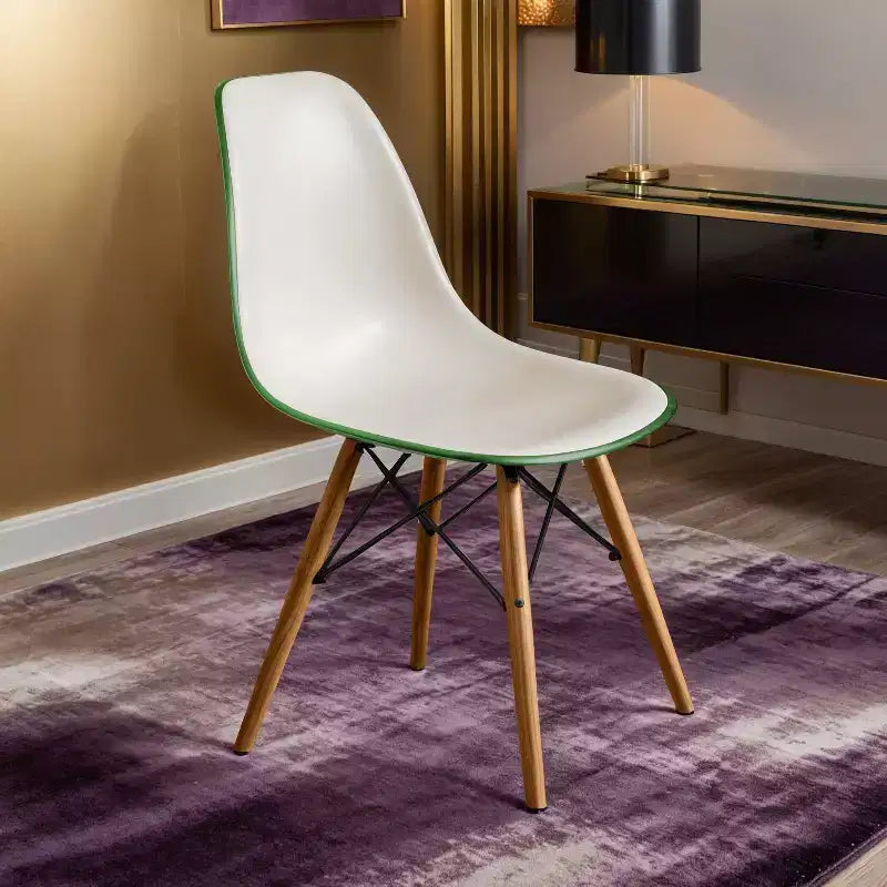 LeisureMod Cresco (Lot de 4) Chaises de salle à manger en acrylique de style moderne du milieu du siècle avec pieds Eiffel en bois Chaises de cuisine et de salle à manger