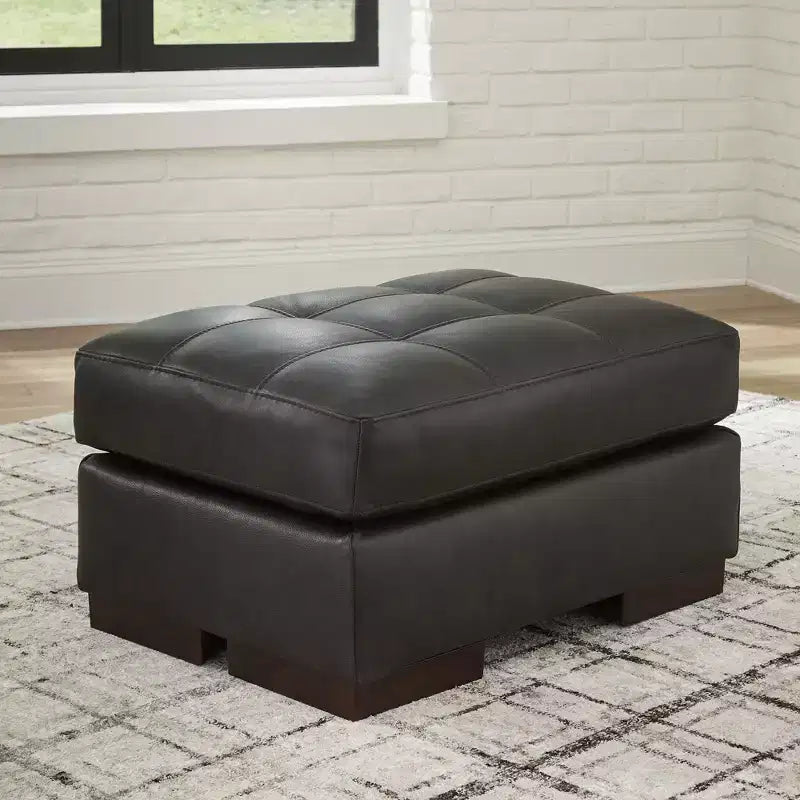 Signature Design by Ashley Luigi — Pouf contemporain en cuir noir