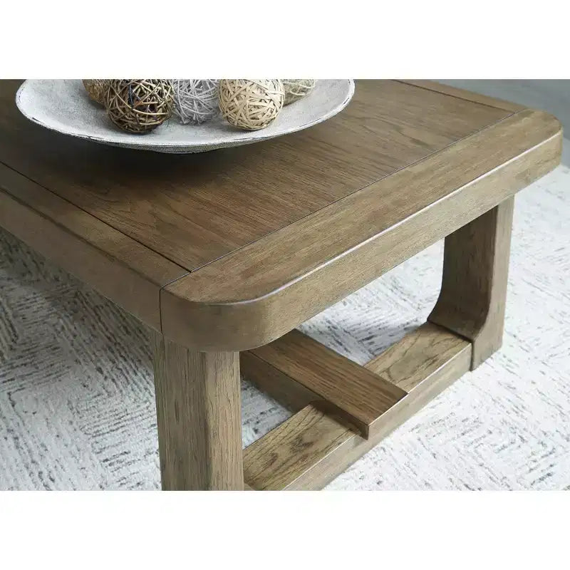 Signature Design by Ashley Table basse Cabalynn décontractée, brun clair