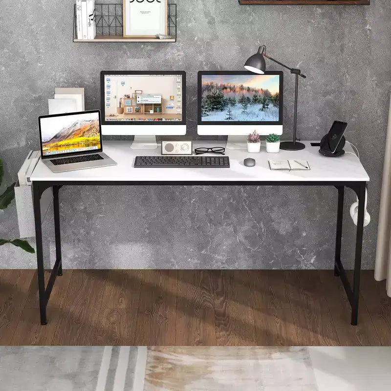 Costway Bureau d'ordinateur moderne 60 pouces avec station de charge, sac de rangement et crochet pour casque, blanc