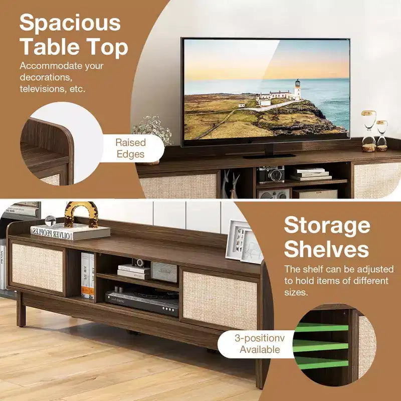 Meuble TV Costway en bois pour téléviseurs jusqu'à 65 pouces avec rangement, étagère réglable et portes coulissantes Noyer