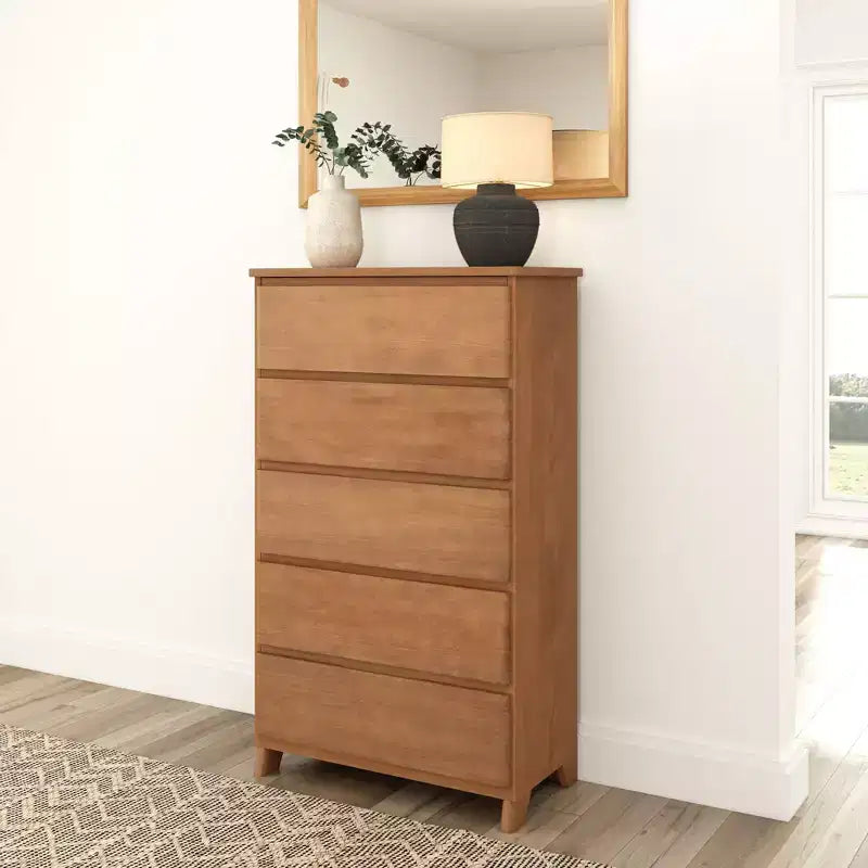 Commode en bois massif à 5 tiroirs Plank+Beam