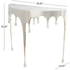 Console en aluminium Olivia & May avec pieds aux motifs fondus et plateau en verre fumé