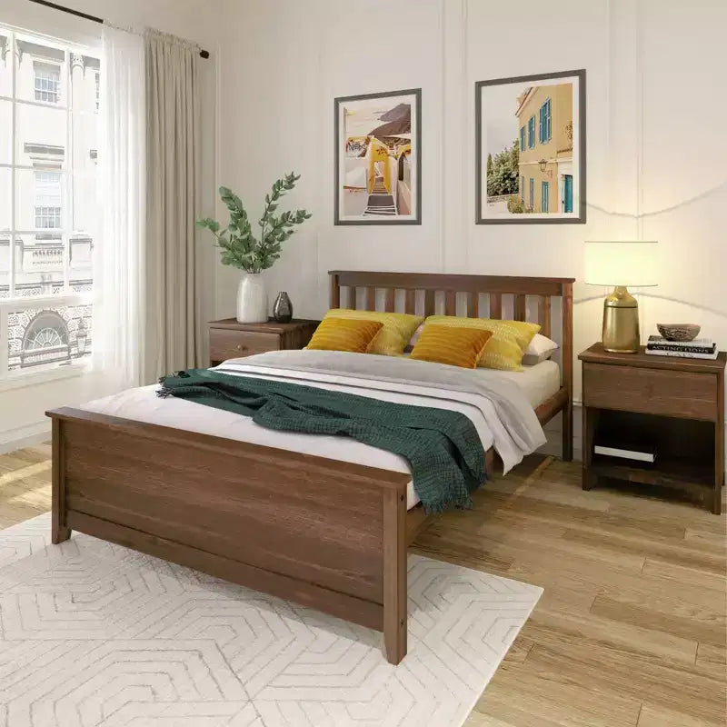 Cadre de lit double classique en bois massif Plank+Beam avec tête de lit pour adultes