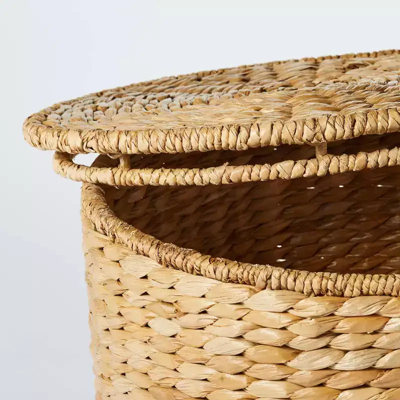 Pouf de rangement tissé expresso – Threshold conçu avec McGee