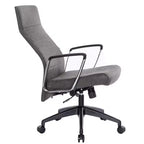 Chaise de bureau LeisureMod Hilton dossier haut en cuir nervuré - Cadre en acier robuste pivotant et inclinable - Chaise de bureau de direction moderne