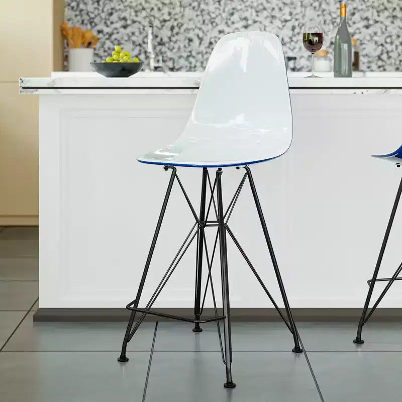 Tabouret de bar mi-hauteur LeisureMod Cresco en acrylique avec base en acier noir, parfait pour la cuisine, la salle à manger, le bar ou le salon