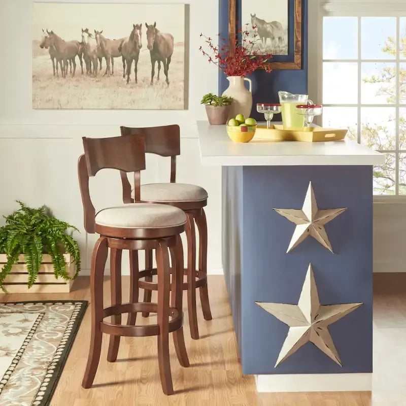 Tabouret de bar Lyla pivotant 74 cm marron, dossier haut, hauteur de bar par iNSPIRE Q Classic