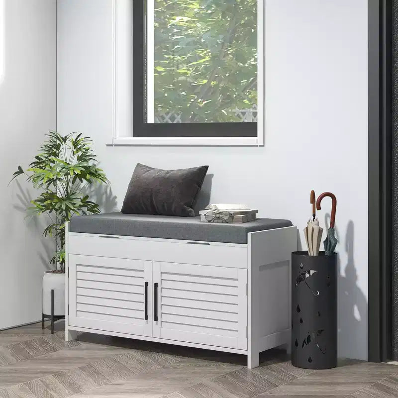 Banc à chaussures HOMCOM, banc d'entrée moderne avec coussin et compartiments cachés, organisateur de chaussures de 89,9 cm avec étagères réglables et portes à persiennes, blanc