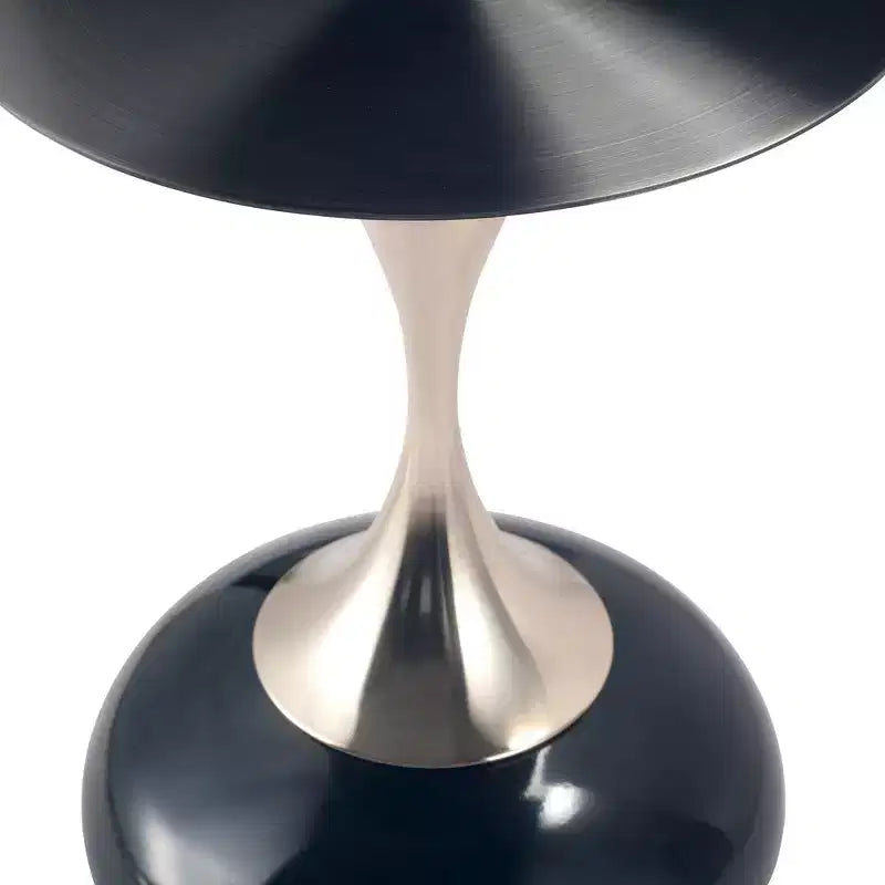 Table d'appoint LeisureMod Savoy moderne sur pied - Acier inoxydable noir
