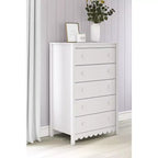 Signature Design by Ashley Hallityn Commode haute à 5 tiroirs, Blanc