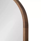 Miroir mural capsule encadré en bois Hutton 24 x 36 - Kate & Laurel All Things Decor