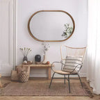 Miroir mural capsule encadré en bois Hutton 24 x 36 - Kate & Laurel All Things Decor