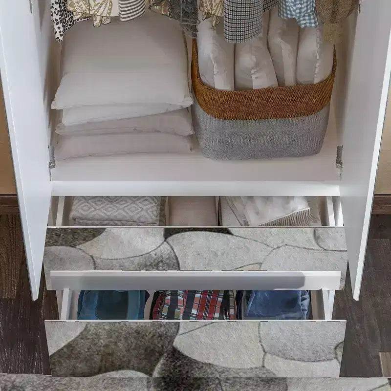 Armoire blanche Famapy avec tringle à vêtements et portes miroir