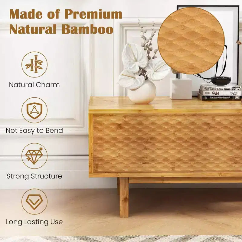 Meuble TV Costway 63 en bambou avec 3 compartiments de rangement, portes coulissantes et armoire de rangement de style milieu du siècle