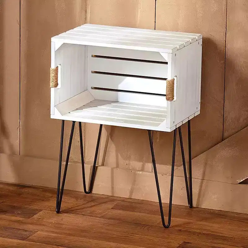 Table d'appoint en forme de caisse en bois rustique de la collection Lakeside avec poignées en jute