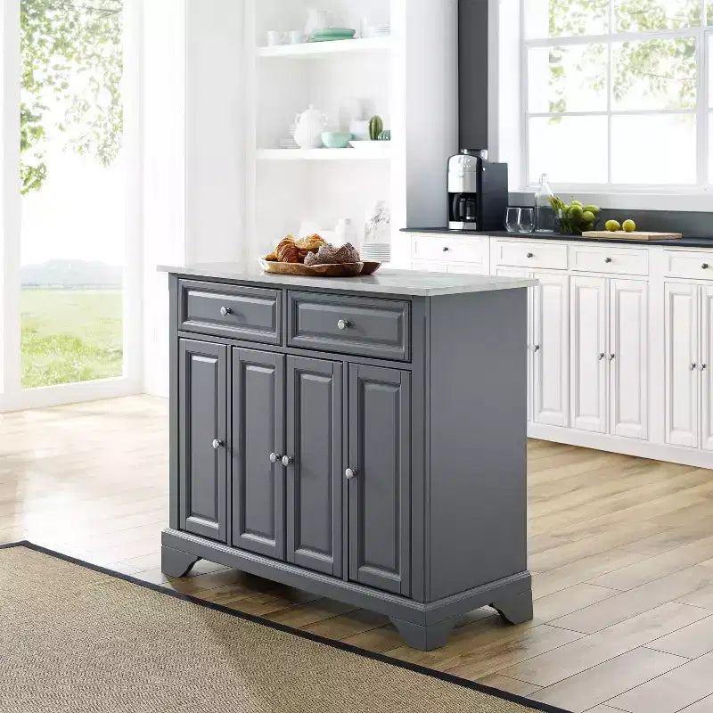 Desserte de cuisine Avery – Crosley : Bois franc, fini nickel brossé