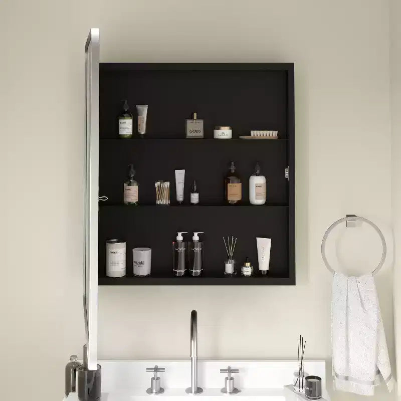 Armoire de toilette Emma et Oliver Jackie à cadre métallique avec design encastré réversible et miroir biseauté et arrondi
