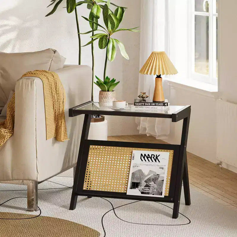 Table d'appoint en rotin avec cadre en bambou, plateau en verre trempé, étagère de rangement en forme de Z, naturel