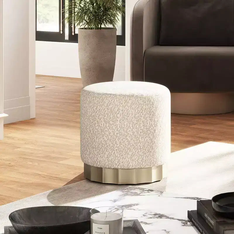JTH LUXE Hampton Pouf capitonné rond de 18 po avec base festonnée,