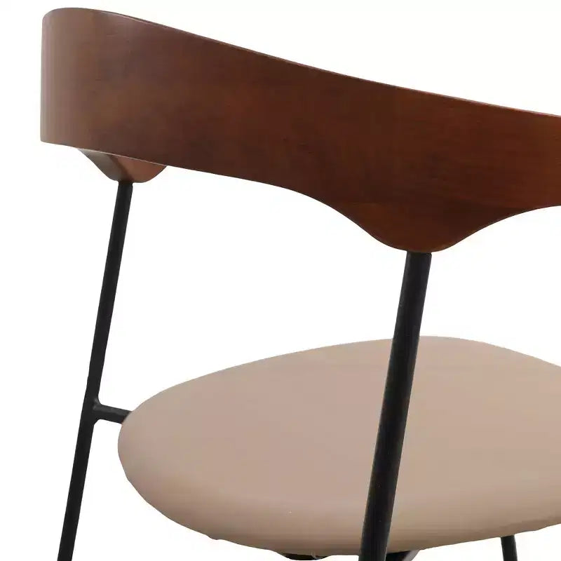 LeisureMod Lyra Series - Lot de 2 chaises de salle à manger modernes rembourrées, assise en cuir avec dossier en hêtre et pieds en fer, pour cuisine moderne, salle à manger, maison, café