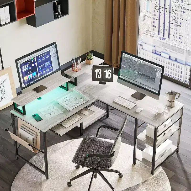 Bestier Bureau de Jeu en L de 60 Pouces avec Supports d'Écran et Plateau de Clavier, Longue Table pour 2 Personnes avec Étagères, Poste de Travail d'Angle RVB pour PC Gamer