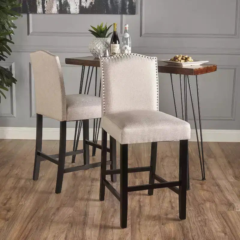 Tabouret de comptoir Christopher Knight Home Bella rembourré de 26,8 po avec clous décoratifs (lot de 2)