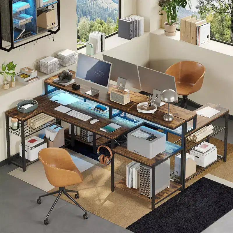 Bestier 71,5 LED Bureau Gaming avec Prise de Courant, Bureau d'Angle en Forme de L avec Support Moniteur