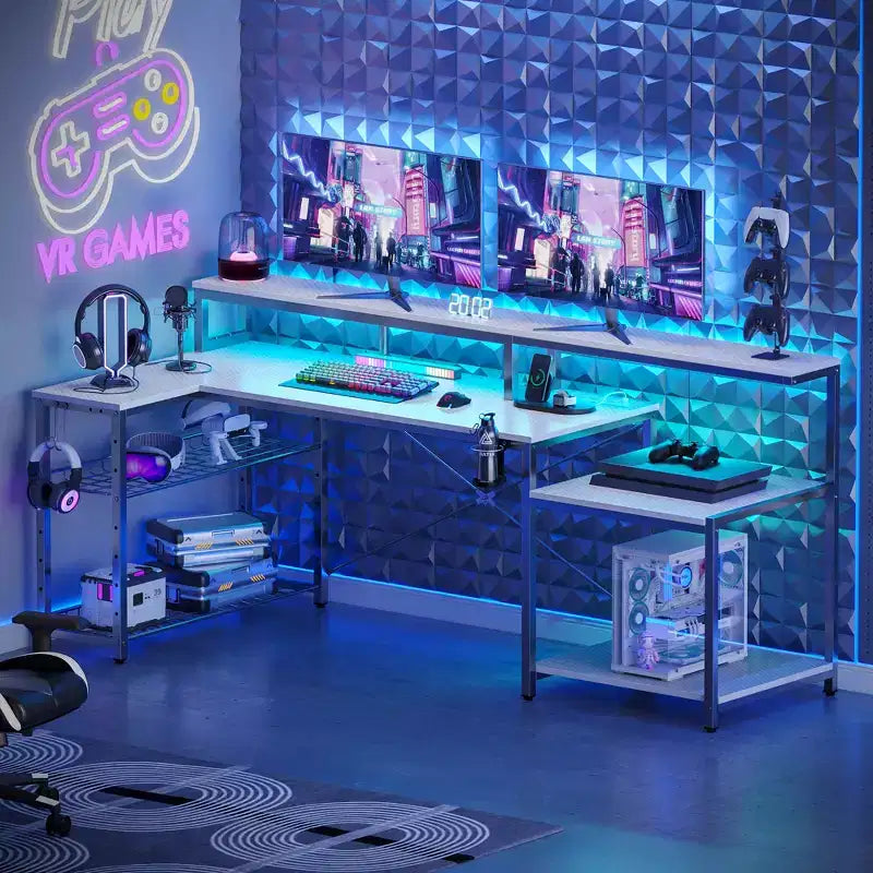 Bestier 71,5 LED Bureau Gaming avec Prise de Courant, Bureau d'Angle en Forme de L avec Support Moniteur