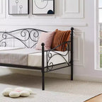 Lit de repos classique VECELO, taille double, avec design épuré, lit-plateforme en métal avec tête de lit, lit de repos pour petits espaces, chambre à coucher/salon/chambre d'amis
