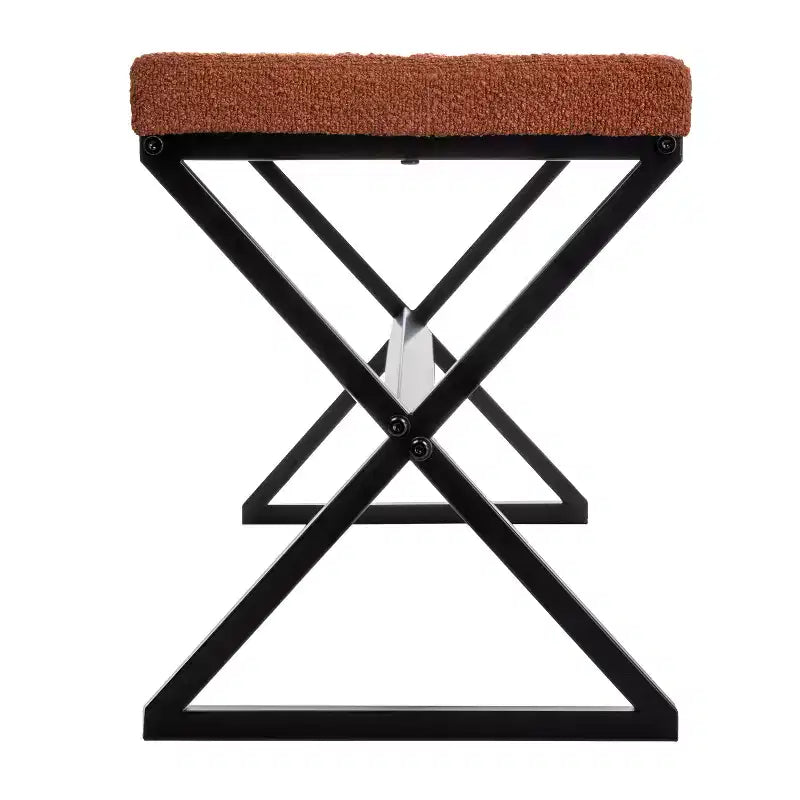 Banc en métal Harper avec coussin en tissu bouclette